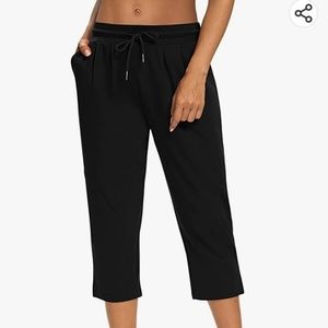 Sarin Matthews Capri Yoga Pants